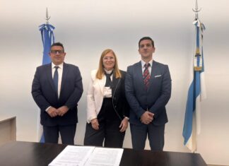 FIRMA DE CONVENIO MARCO DE COOPERACIÓN ACADÉMICA E INSTITUCIONAL CON LA UNIVERSIDAD DE NAVARRA